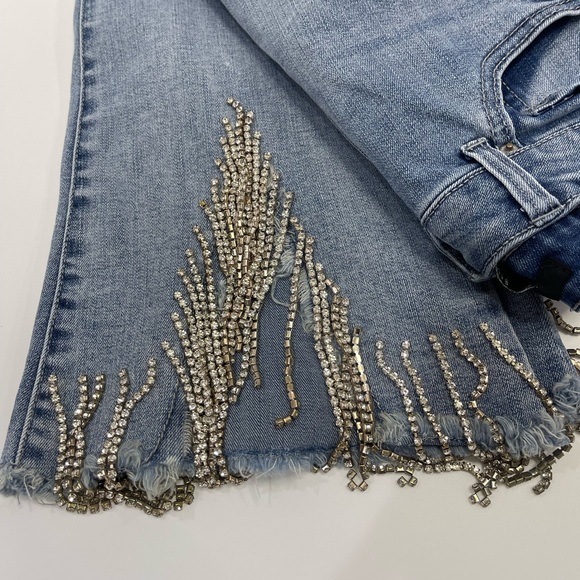 Forever 21 Light Blue Jeans with Silver Accents - Picture 5 of 6